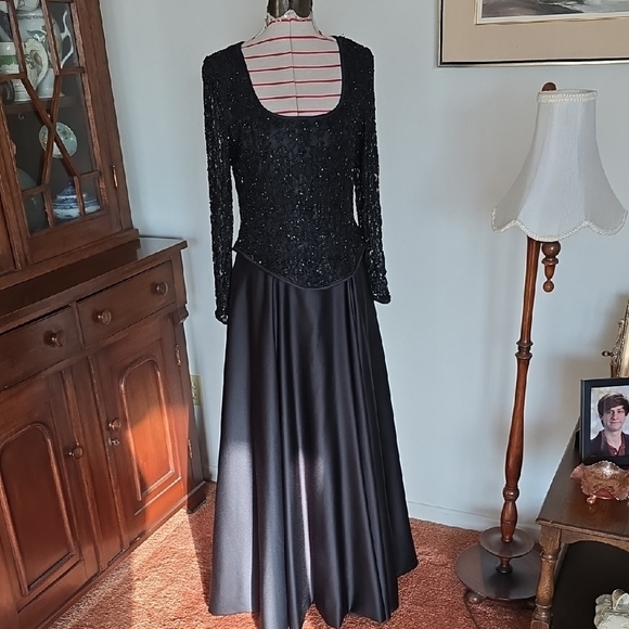 Vintage Dresses & Skirts - Cattiva New York - Vintage Black Beaded Lace Evening Gown